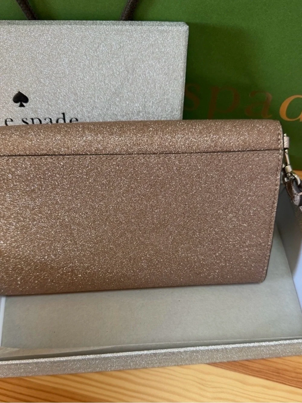 kate spade New York Glitter Wallet Clutch (s)